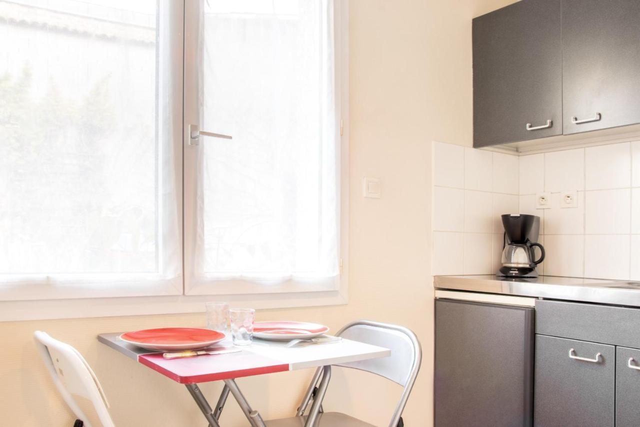 Apartmán Le 12 Carnot - Serenite Assuree Dans Ce Grand Studio Poitiers Exteriér fotografie