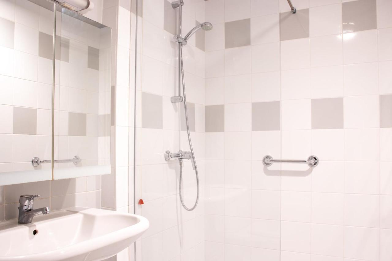 Apartmán Le 12 Carnot - Serenite Assuree Dans Ce Grand Studio Poitiers Exteriér fotografie